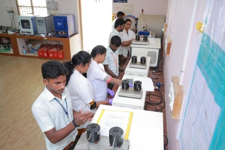 CHE-Lab facilities - Erode Sengunthar Engineering College